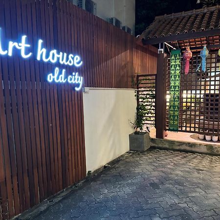 Art House Old City Chiang Mai Bagian luar foto