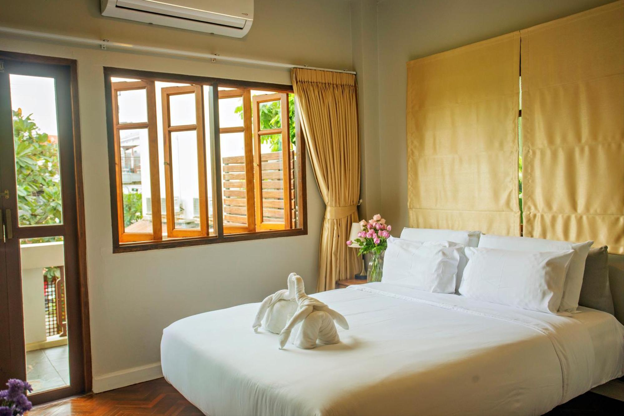 Art House Old City Chiang Mai Bagian luar foto